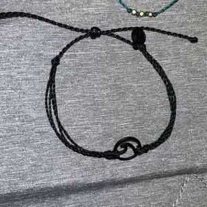 Pura vida wave bracelet